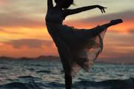 大瓜！美女空姐劝架被咬伤